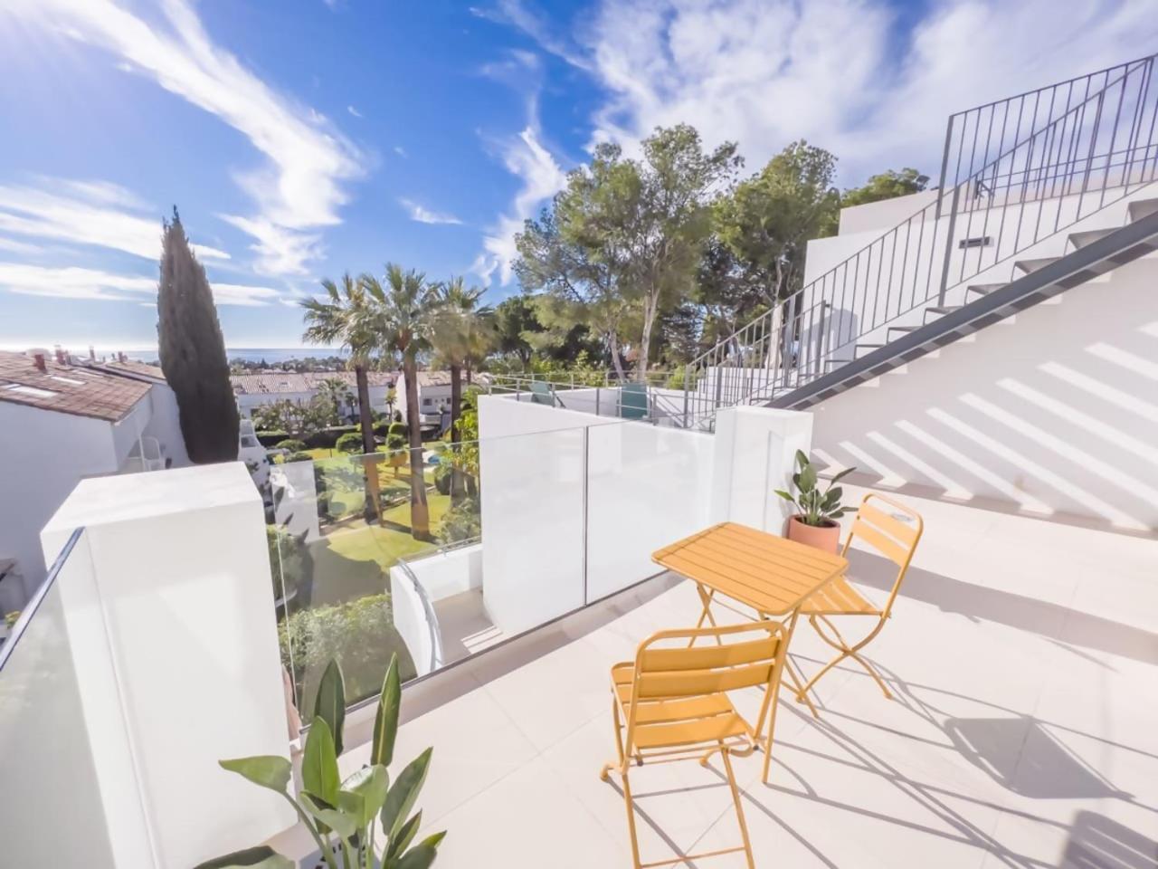 Penthouse On The Golden Mile Lejlighed Marbella Eksteriør billede