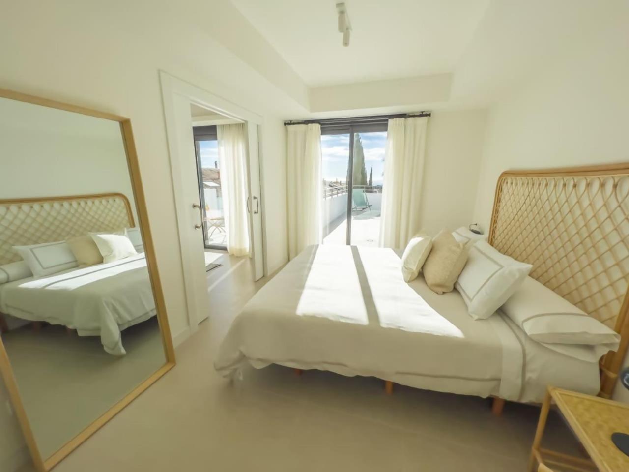 Penthouse On The Golden Mile Lejlighed Marbella Eksteriør billede