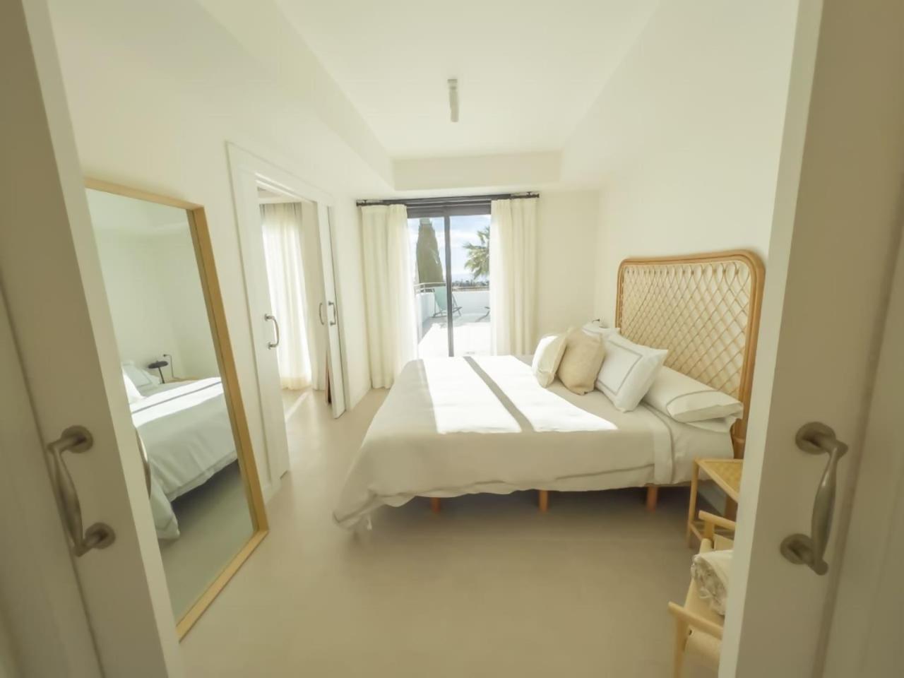 Penthouse On The Golden Mile Lejlighed Marbella Eksteriør billede